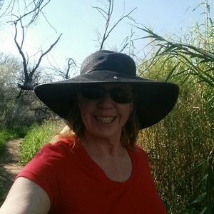 Meet your Posher, Cristine